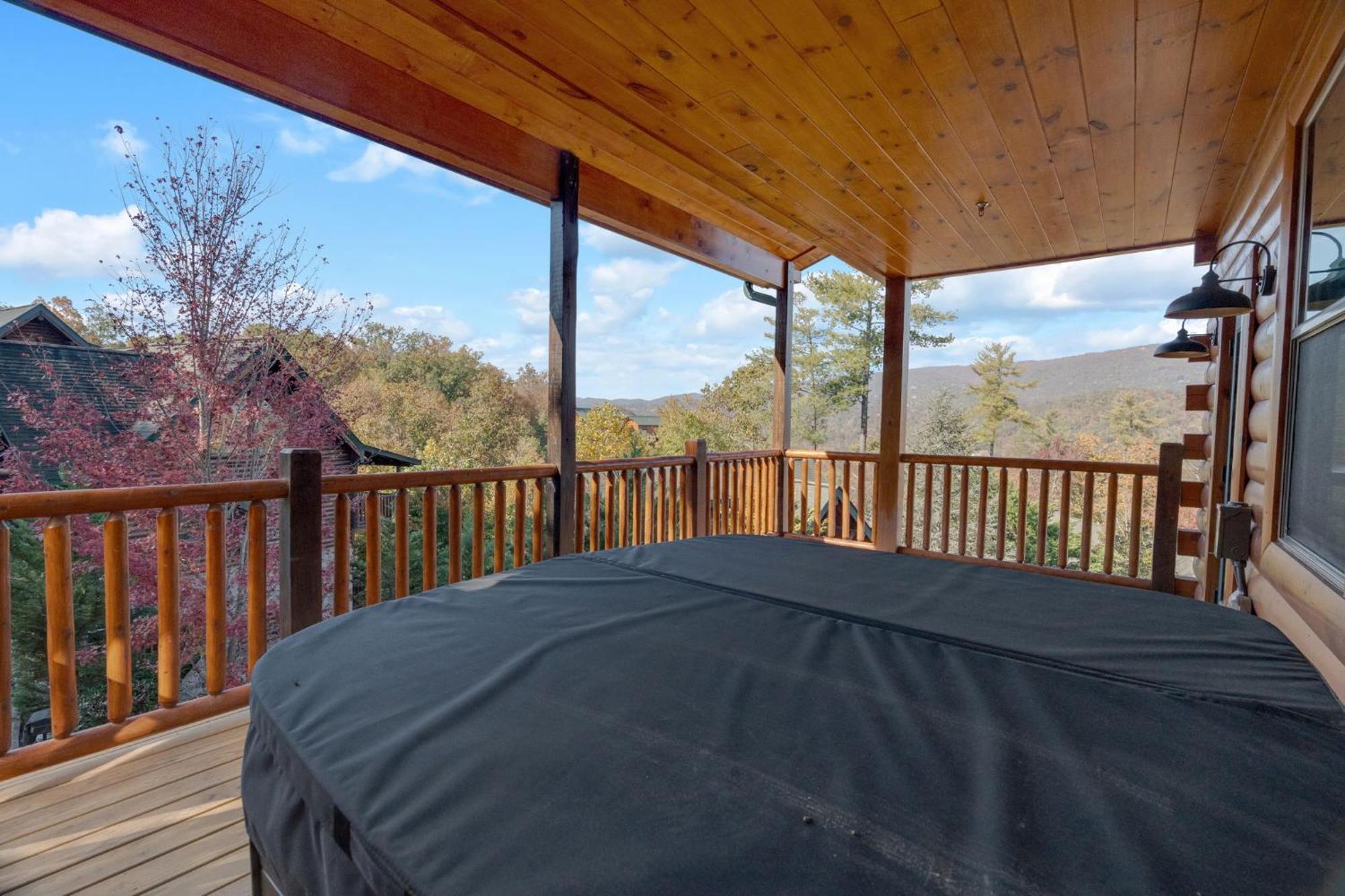 Vila New Luxury Cabin With Indoor Pool, Hot Tub, & Theater Pigeon Forge Exteriér fotografie