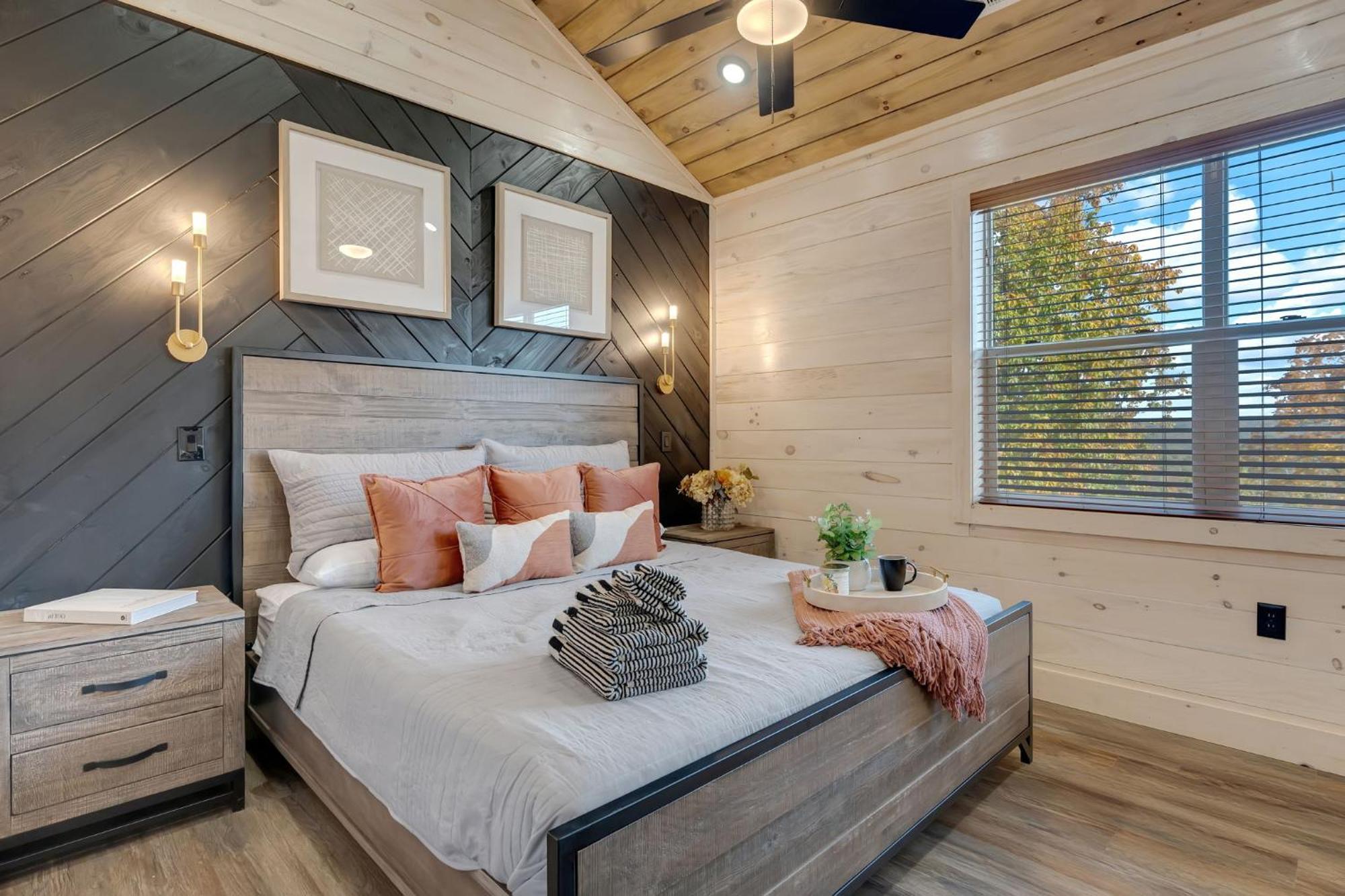 Vila New Luxury Cabin With Indoor Pool, Hot Tub, & Theater Pigeon Forge Exteriér fotografie